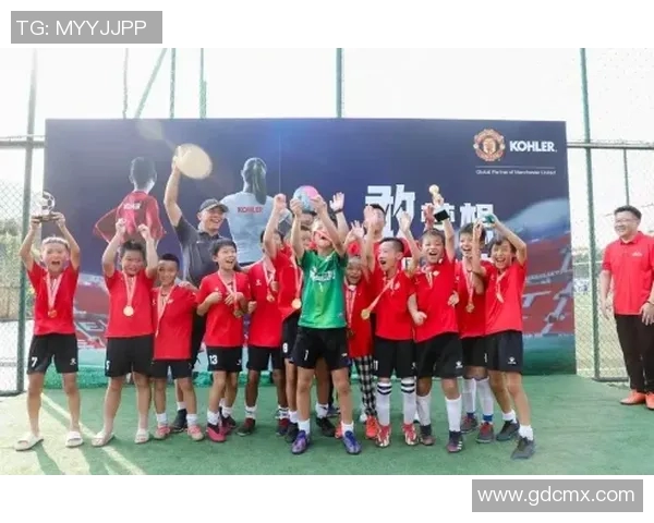 足球明星倾情助力儿童梦想亲笔签名活动温暖人心 足球明星倾情助力儿童梦想亲笔签名活动温暖人心