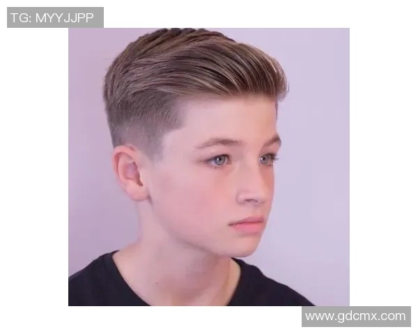 足球明星发型大汇总男孩们的时尚灵感与潮流选择