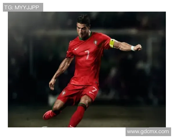 足球明星剪头发的精彩瞬间与背后故事揭秘 足球明星剪头发的精彩瞬间与背后故事揭秘