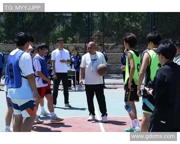 启明星篮球文昌：点燃青春激情，共创辉煌未来的篮球梦想之旅